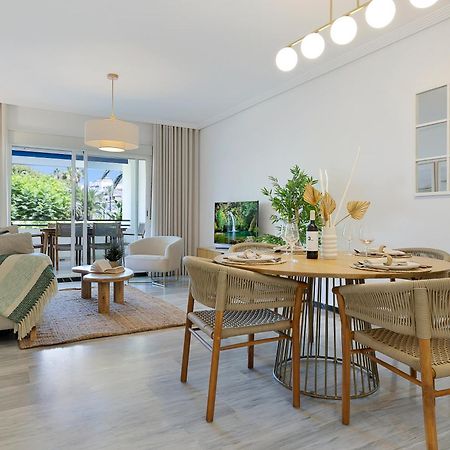2 Bedroom Apartment In Medina Garden - Puerto Banus 马尔韦利亚 外观 照片