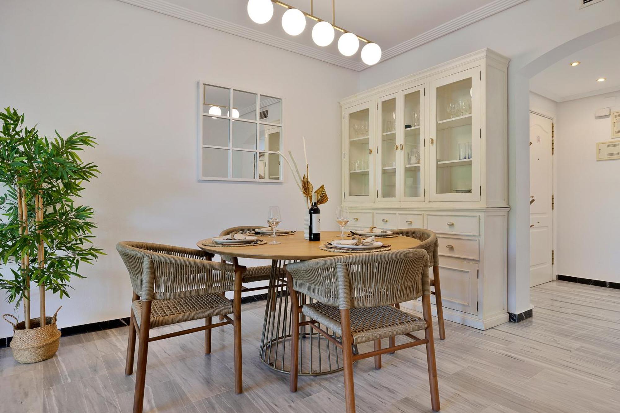 2 Bedroom Apartment In Medina Garden - Puerto Banus 马尔韦利亚 外观 照片