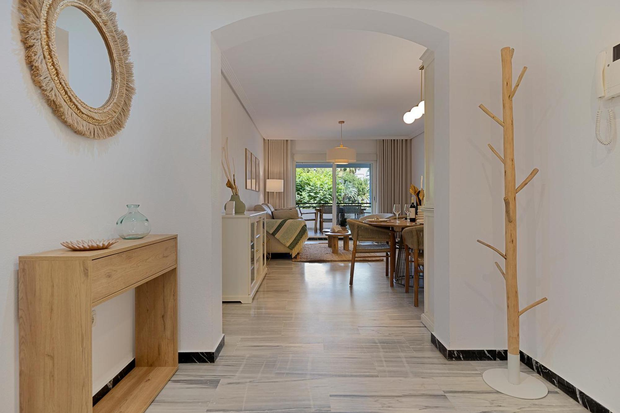 2 Bedroom Apartment In Medina Garden - Puerto Banus 马尔韦利亚 外观 照片